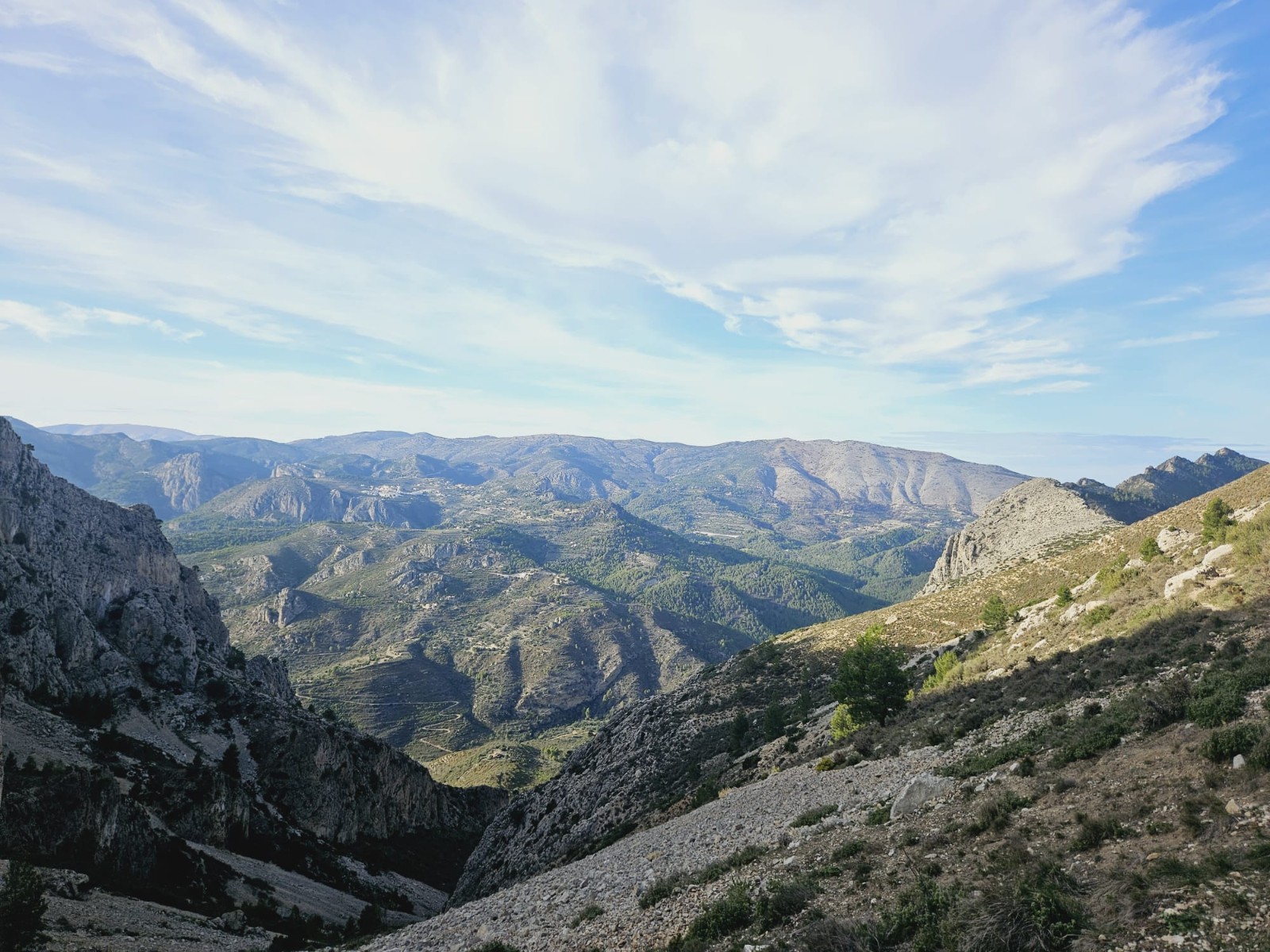 Hiking in Alicante: Unmissable Routes between Mountains
