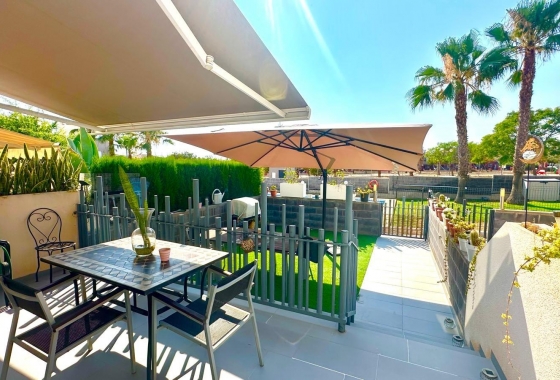 Adosado - Reventa - Torrevieja - aguas nuevas