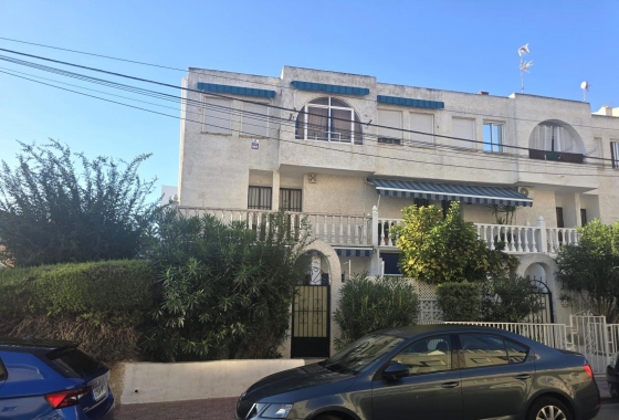 Adosado - Reventa - Torrevieja - Habaneras