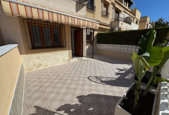 Adosado - Reventa - Torrevieja - Los Frutales