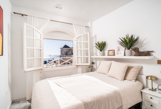 Apartamento / piso - Reventa - Torrevieja - aguas nuevas