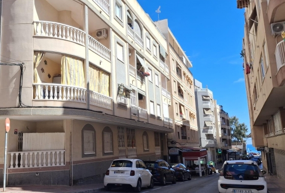 Apartamento / piso - Reventa - Torrevieja - Playa de los Locos