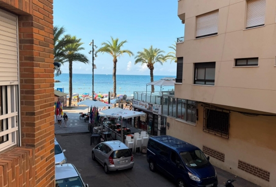 Apartamento / piso - Reventa - Torrevieja - Playa del Cura