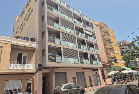 Apartamento / piso - Reventa - Torrevieja - Puerto Deportivo Marina Salinas