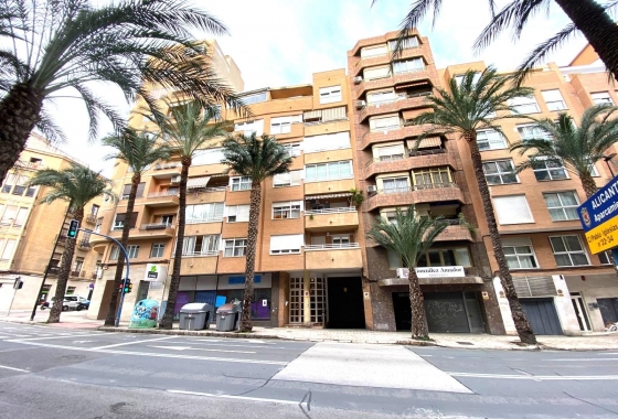 Apartment / flat - Resale - Alicante - Costa Blanca
