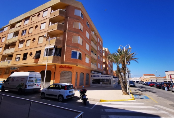 Apartment / flat - Resale - Guardamar del Segura - ZIA-15581