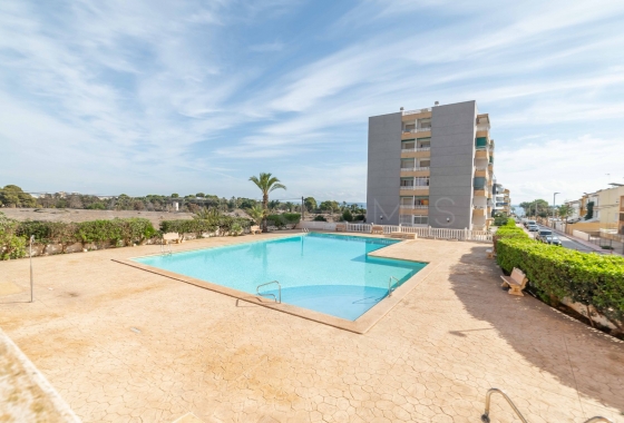 Apartment / flat - Resale - Orihuela Costa - Punta Prima