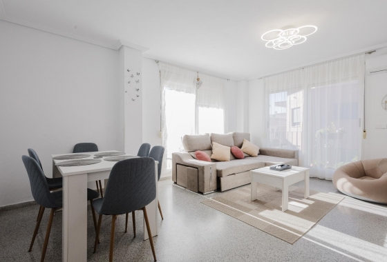 Apartment / flat - Resale - San Miguel de Salinas - Inland