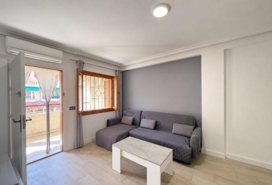 Apartment / flat - Resale - Torrevieja - Acequion