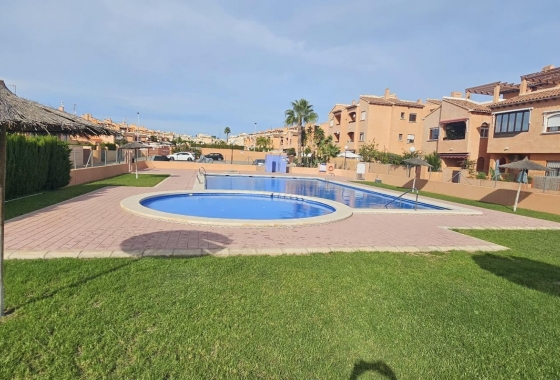 Apartment / flat - Resale - Torrevieja - aguas nuevas