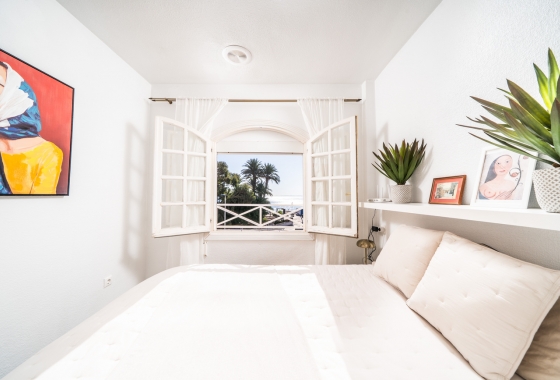 Apartment / flat - Resale - Torrevieja - aguas nuevas