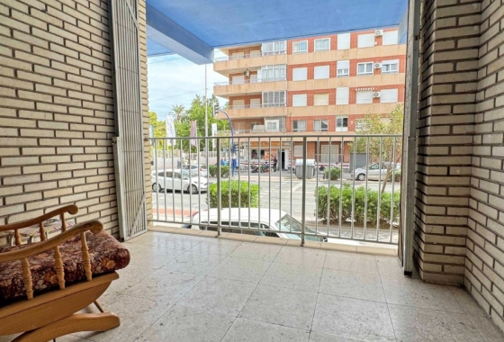 Apartment / flat - Resale - Torrevieja - Costa Blanca