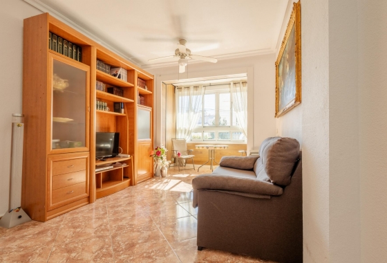 Apartment / flat - Resale - Torrevieja - Costa Blanca