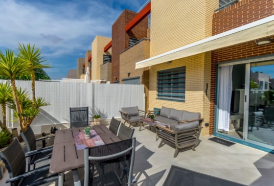 Apartment / flat - Resale - Torrevieja - Costa Blanca