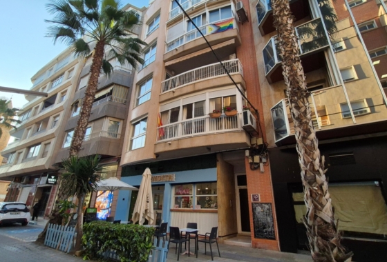 Apartment / flat - Resale - Torrevieja - Costa Blanca
