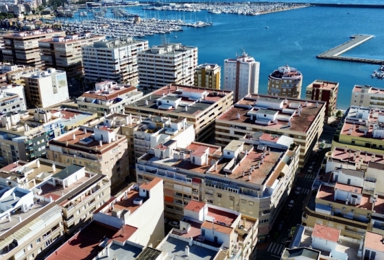 Apartment / flat - Resale - Torrevieja - Costa Blanca