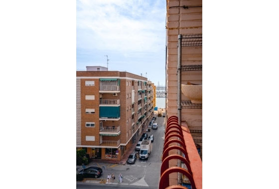 Apartment / flat - Resale - Torrevieja - El Acequión - Los Náufragos