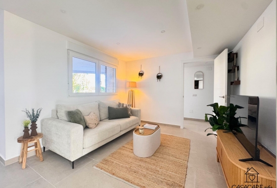 Apartment / flat - Resale - Torrevieja - El Acequión - Los Náufragos