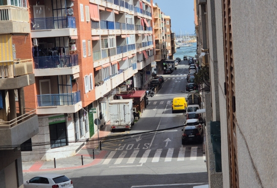 Apartment / flat - Resale - Torrevieja - El acequión