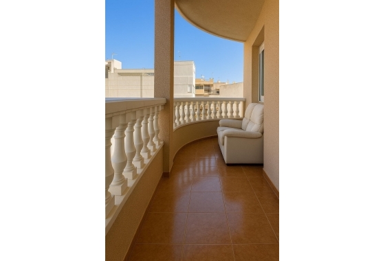 Apartment / flat - Resale - Torrevieja - El Molino