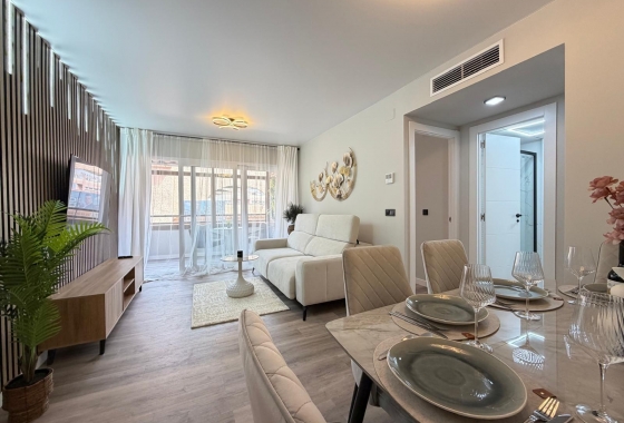Apartment / flat - Resale - Torrevieja - Estacion De Autobuses