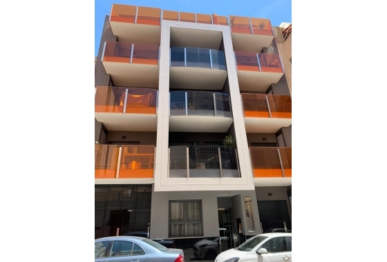 Apartment / flat - Resale - Torrevieja - Estacion De Autobuses