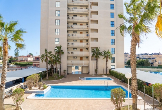 Apartment / flat - Resale - Torrevieja - La Veleta