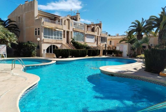 Apartment / flat - Resale - Torrevieja - Los Frutales