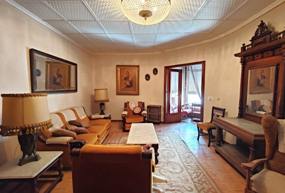 Apartment / flat - Resale - Torrevieja - MCO-27856