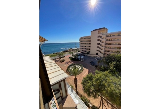 Apartment / flat - Resale - Torrevieja - Miramar - Torre Del Moro