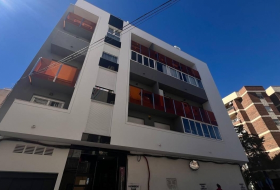 Apartment / flat - Resale - Torrevieja - PARQUE DE LAS NACIONES