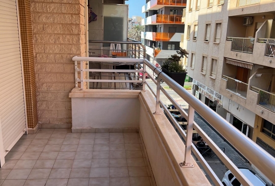 Apartment / flat - Resale - Torrevieja - Playa de los Locos