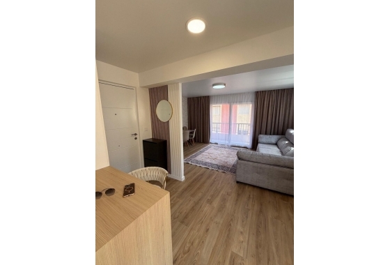 Apartment / flat - Resale - Torrevieja - Playa de los Locos