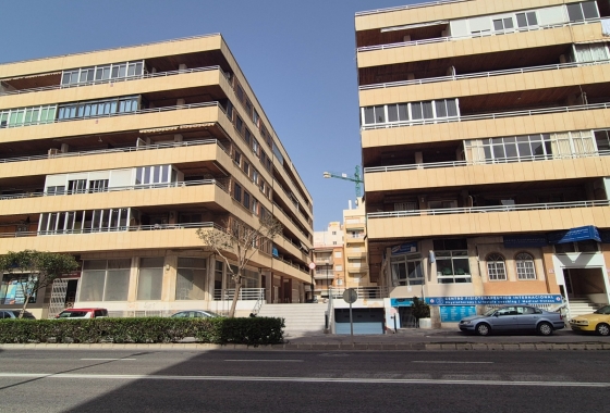 Apartment / flat - Resale - Torrevieja - Playa del Acequión