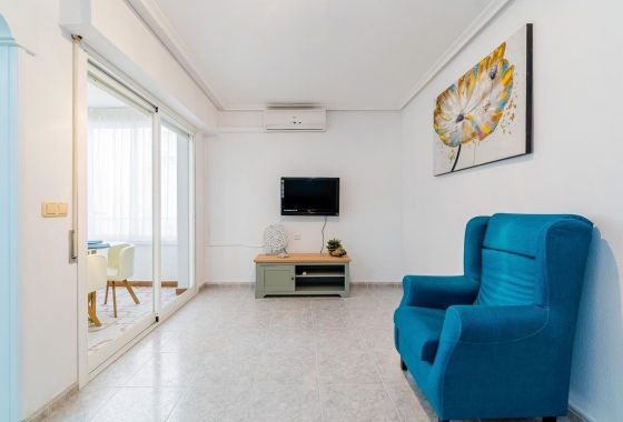 Apartment / flat - Resale - Torrevieja - Playa del Cura