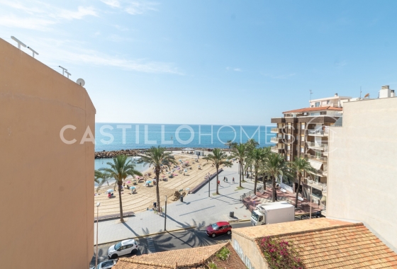 Apartment / flat - Resale - Torrevieja - Playa del Cura