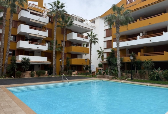 Apartment / flat - Resale - Torrevieja - Punta Prima
