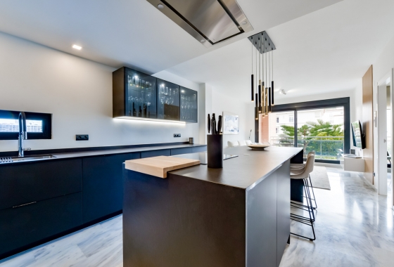 Apartment / flat - Resale - Villajoyosa - La Cala