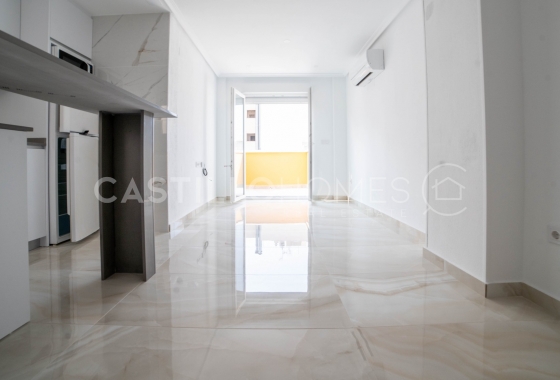 Appartement / flat - Herverkoop - Torrevieja - Centro