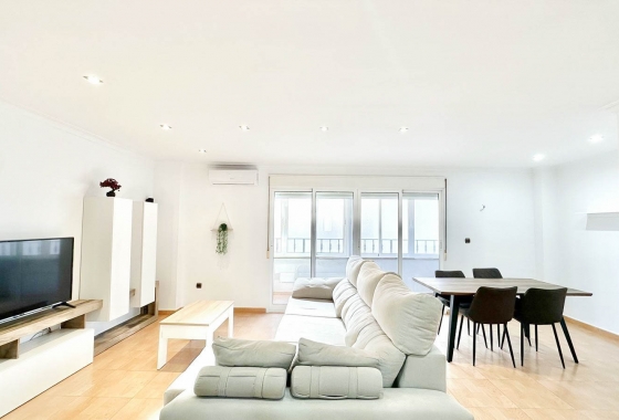 Appartement / flat - Herverkoop - Torrevieja - Centro