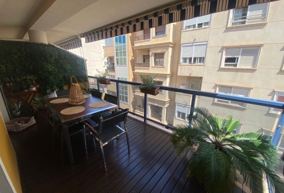 Appartement / flat - Herverkoop - Torrevieja - Costa Blanca