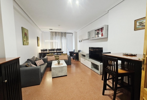 Appartement / flat - Herverkoop - Torrevieja - Estacion De Autobuses
