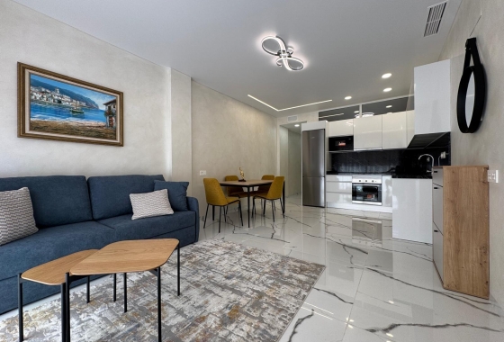 Appartement / flat - Herverkoop - Torrevieja - Estacion De Autobuses
