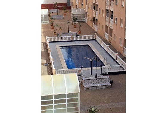 Appartement / flat - Herverkoop - Torrevieja - Estacion De Autobuses