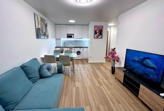 Appartement / flat - Herverkoop - Torrevieja - Estacion De Autobuses