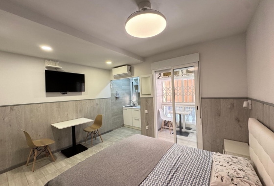 Appartement / flat - Herverkoop - Torrevieja - Playa del Cura