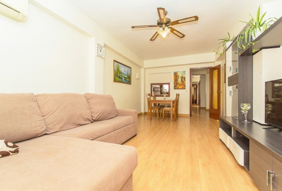 Appartement - Revente - Torrevieja - Centro-Muelle Pesquero