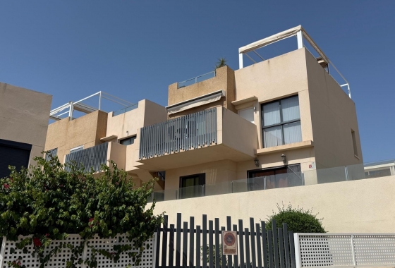 Bungalow - Herverkoop - Orihuela Costa - La Zenia