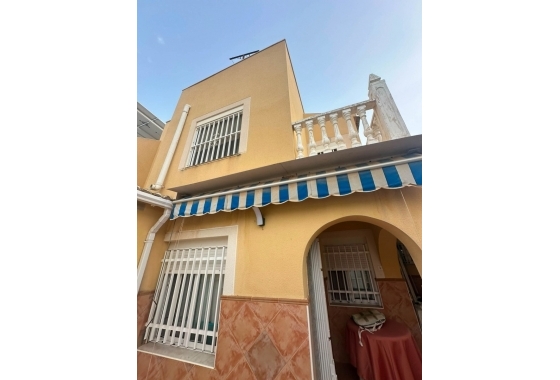 Bungalow - Reventa - Torrevieja - Urb. Rosaleda