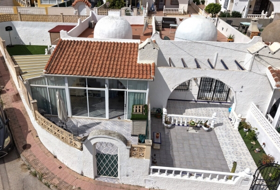 Bungalow - Wiederverkauf - Orihuela Costa - Costa Blanca